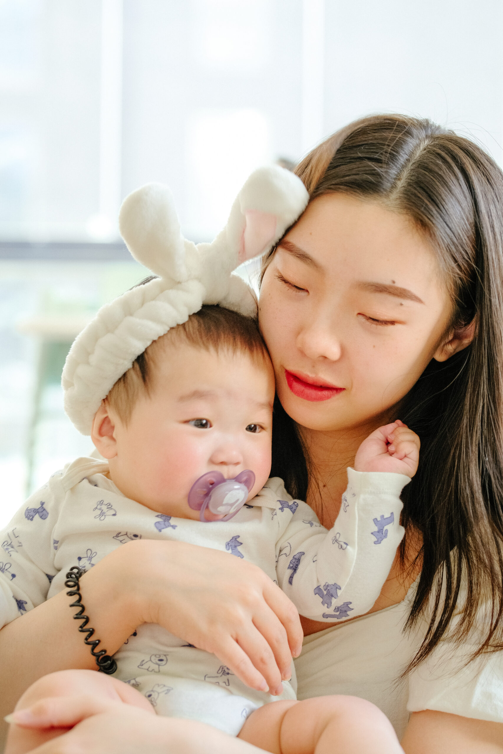 Family photography mother and baby